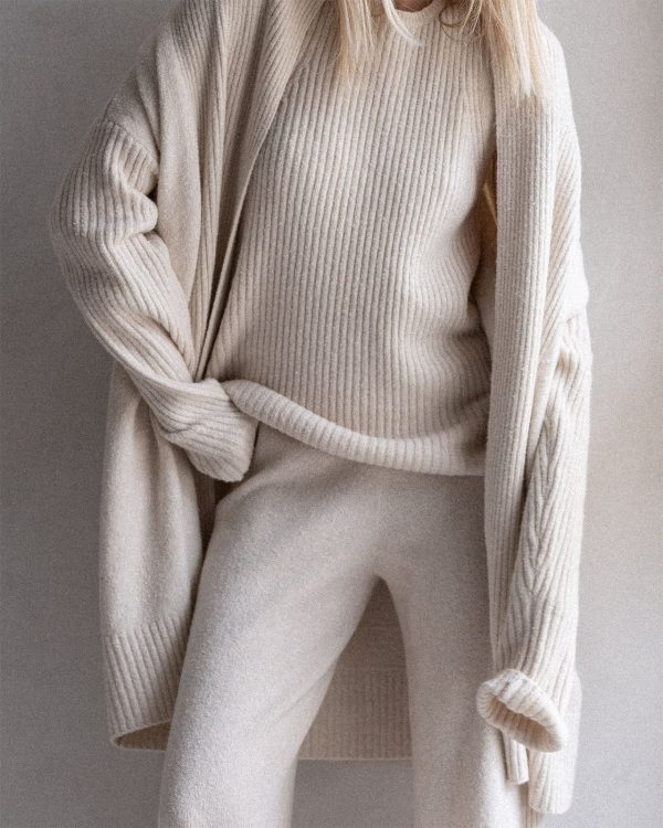 HO23_SOCIAL_RW3S360_RW3K920_RW3A730206550